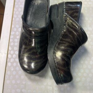 Sanita Shimmering Black and Gold Mules